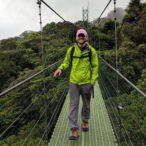 Meet your Posher, Zac - Picture 2 of 4